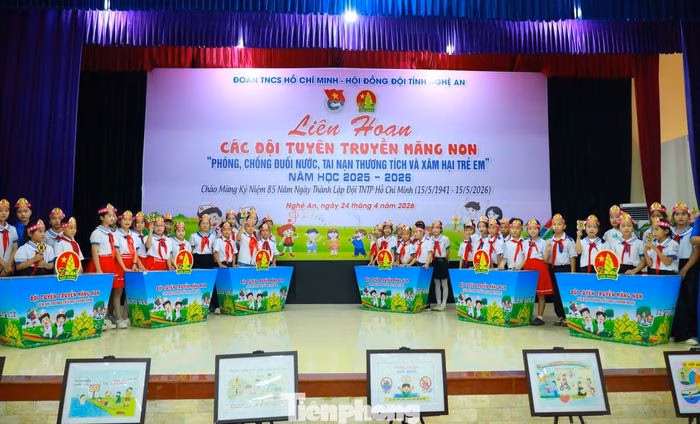 Ban Thường vụ Tỉnh Đoàn Nghệ An tổ chức Liên hoan tuyên truyền măng non năm học 2025 - 2026 tại xã Đại Đồng nhằm nâng cao kỹ năng an toàn cho trẻ.