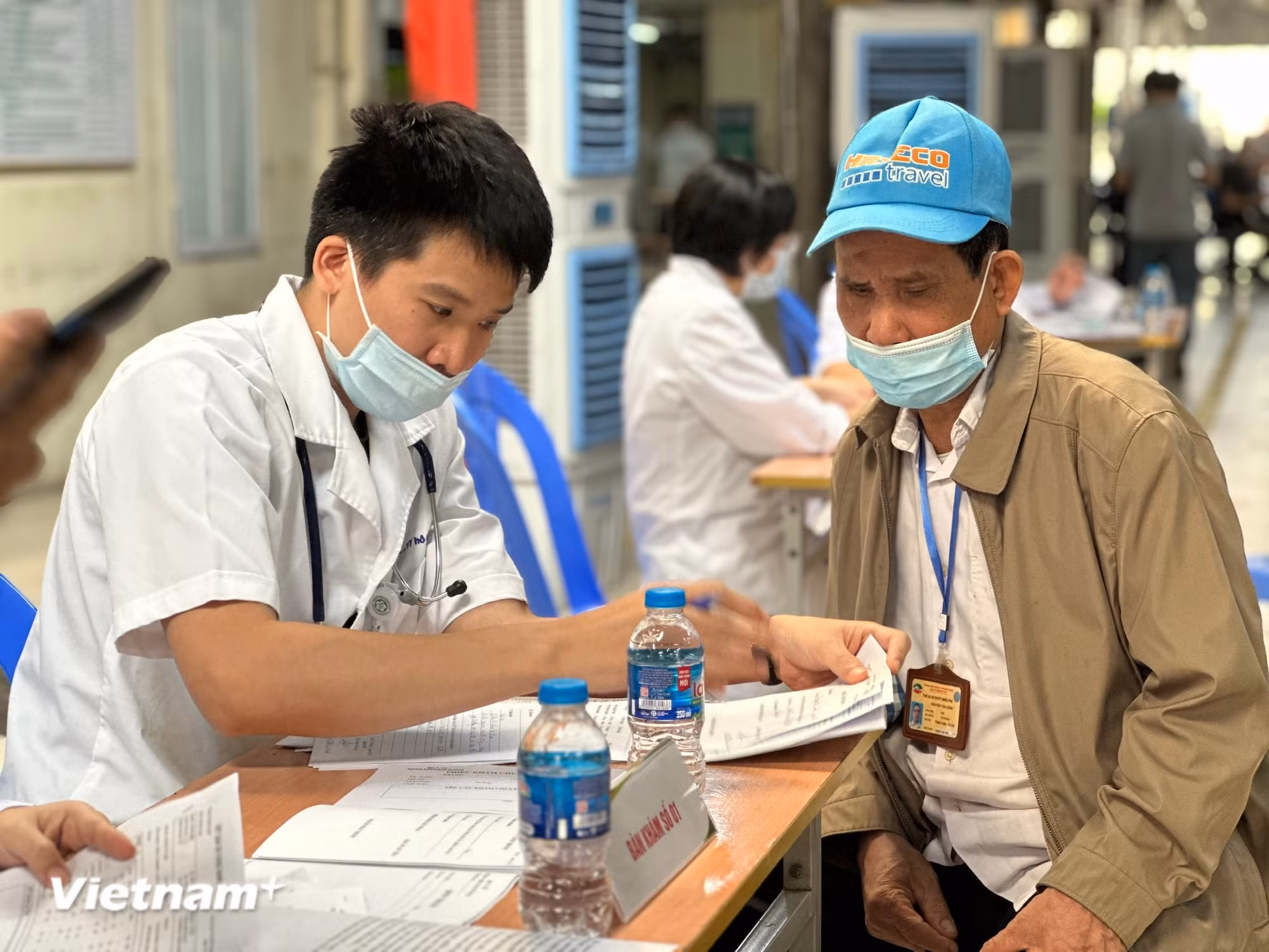 Các phương pháp điều trị tiên tiến đang mở ra kỷ nguyên mới trong việc kiểm soát COPD và hen phế quản.