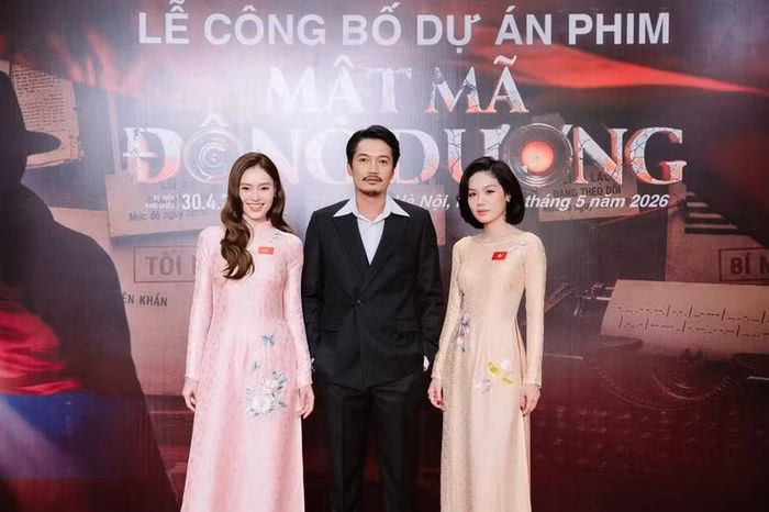 Dàn diễn viên chính trong phim Mật mã Đông Dương gồm Quang Tuấn, Ninh Dương Lan Ngọc và Trâm Anh