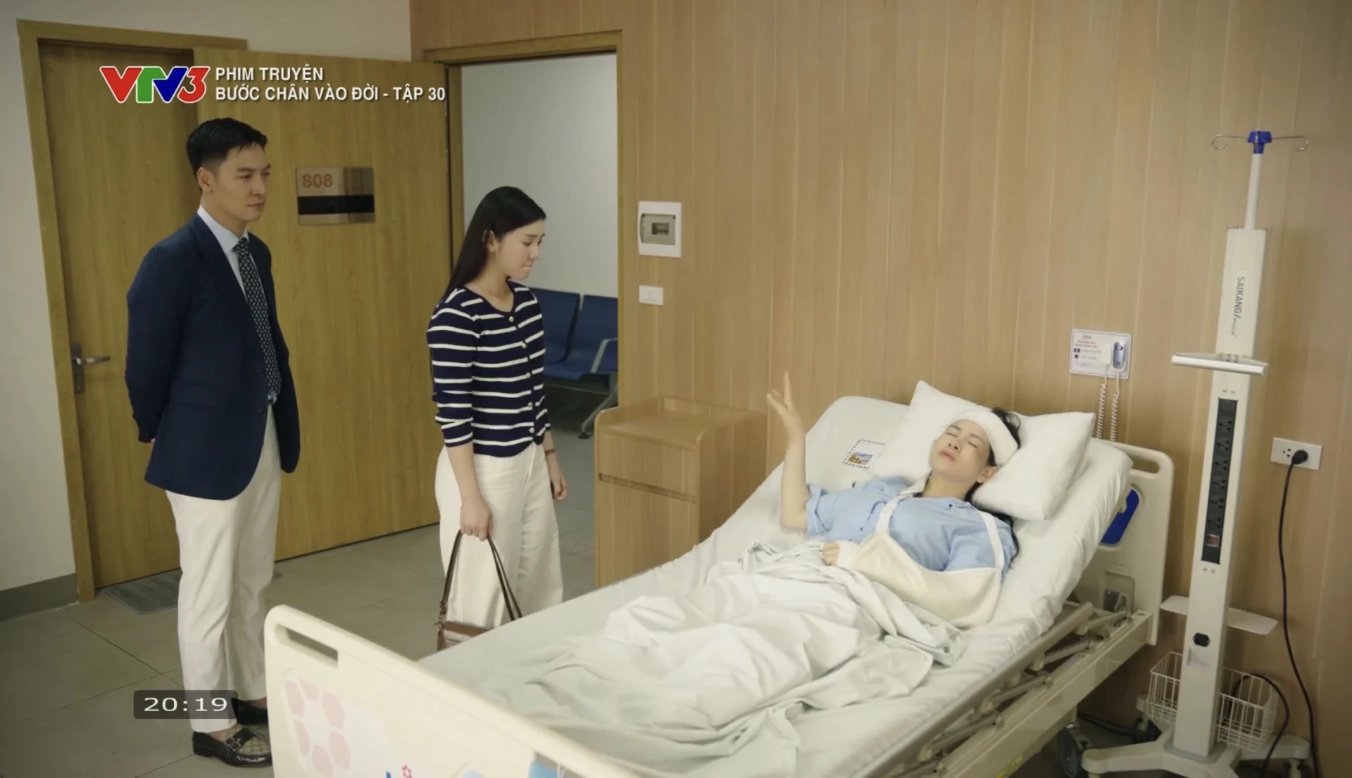 Mai Ly yêu cầu Thương bồi thường số tiền lớn sau vụ ẩu đả
