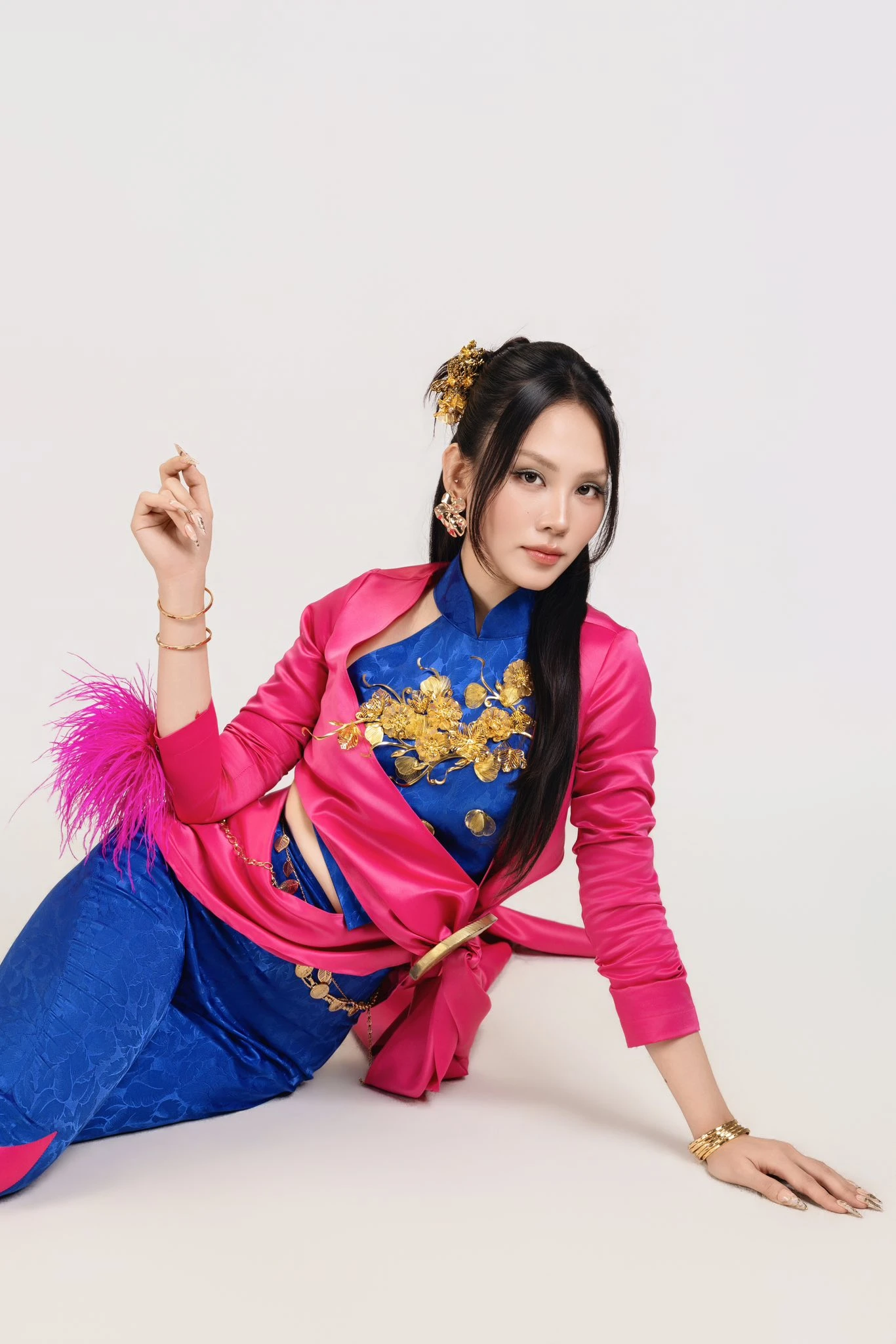 Nhan sắc trong trẻo của Mai Phương